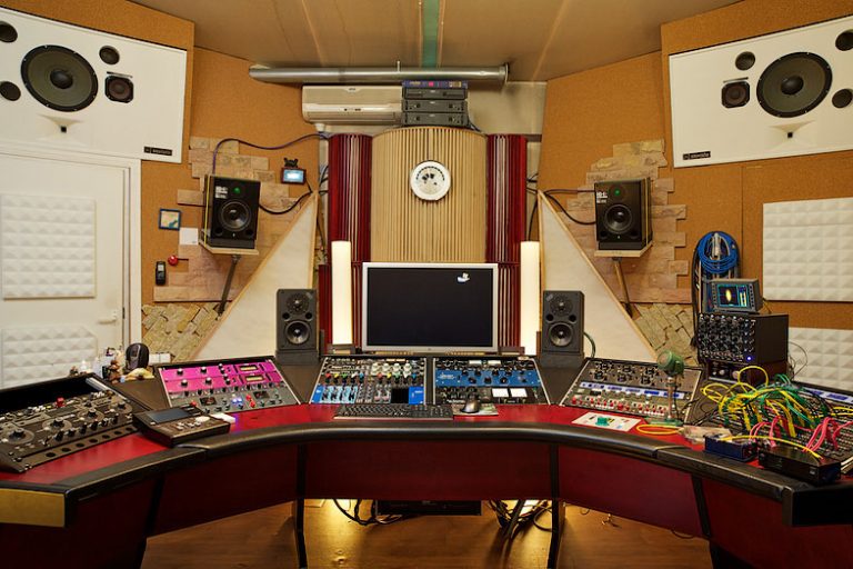 7 Aplikasi Perekam Suara untuk PC yang Jernih Terbaik 2024