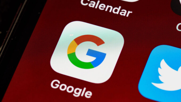 Cara Hapus Aplikasi Google TV Bawaan Ponsel