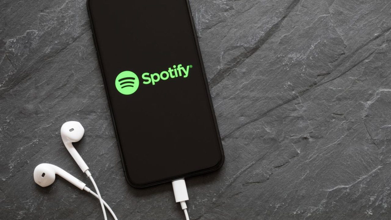 Cara Membuat Musik Favoritmu di Spotify Chart